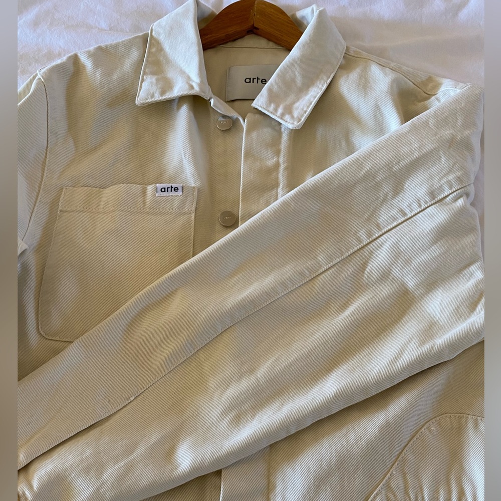 Custom Arte Jacket - Picture 4 of 9